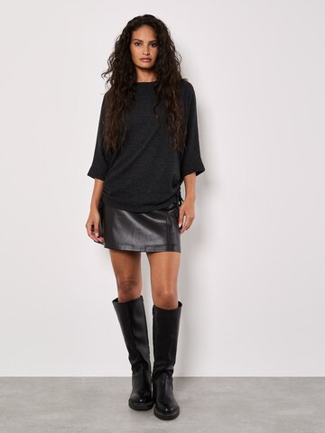 Chemisier Apricot en gris