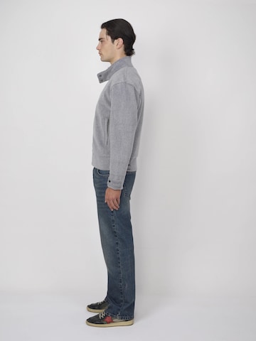 Giacca di mezza stagione 'Snap-Tab Collar Blouson' di SHAMBLES in grigio