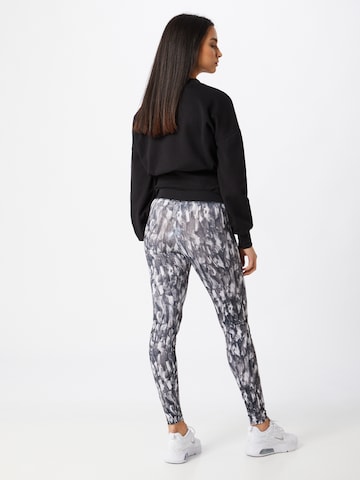 Urban Classics Skinny Leggings - szürke