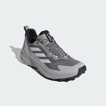 ADIDAS TERREX Półbuty 'Trailmaker 2.0' w kolorze szary
