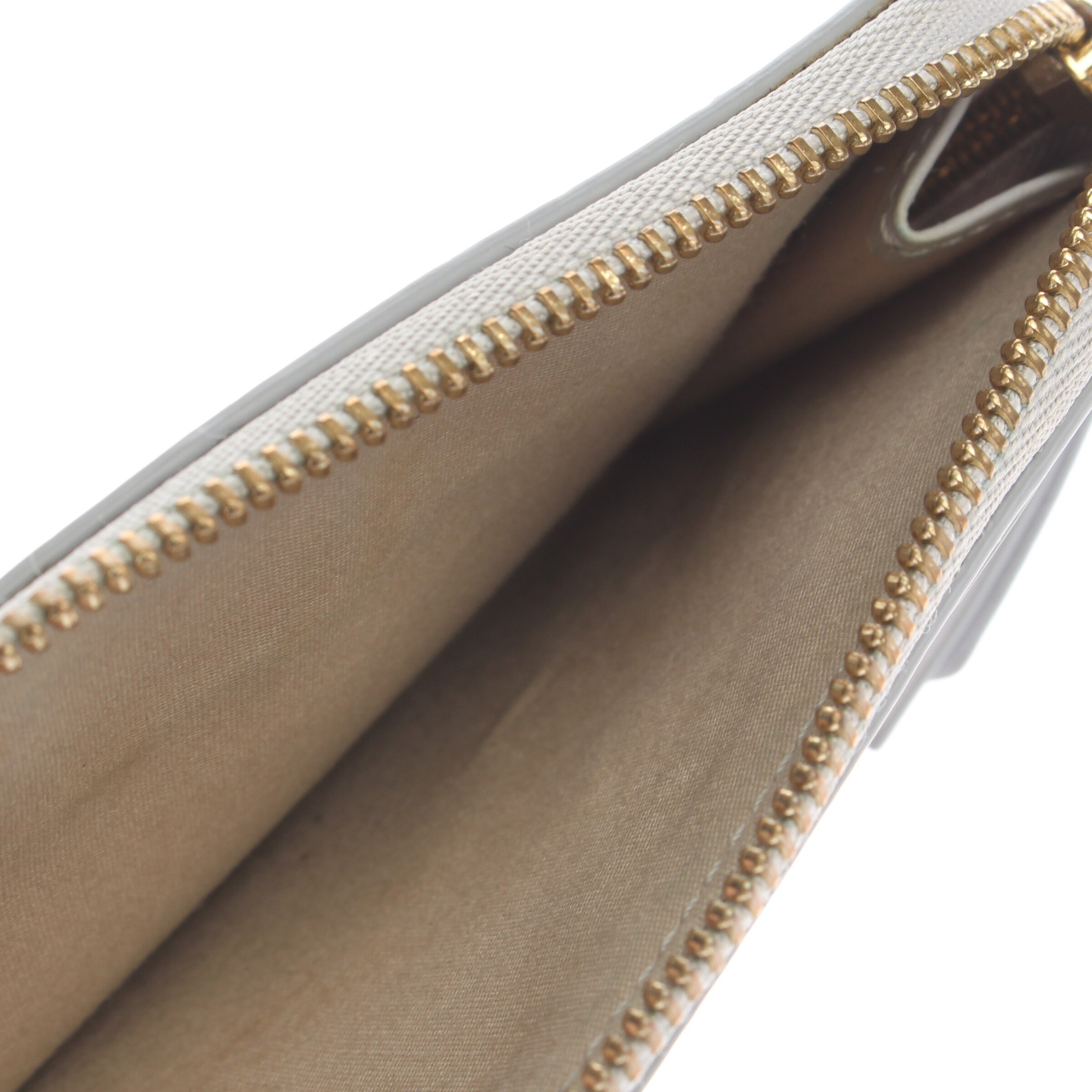 Chloé Small Leather Goods in One size in Grey