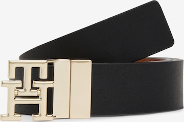 TOMMY HILFIGER Vyö 'TH Monogram Plaque Buckle Reversible' värissä musta: etupuoli