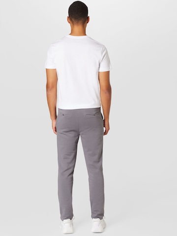 Regular Pantalon WESTMARK LONDON en gris