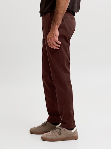 Coupe slim Pantalon chino 'JJIMarco JJBowie' JACK & JONES en marron