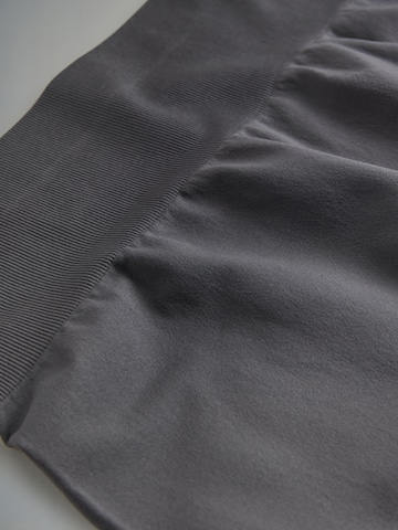 The Set Skinny Leggings in Grau