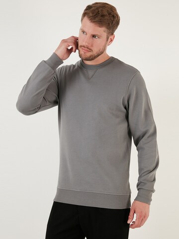 Sweat-shirt Buratti en gris