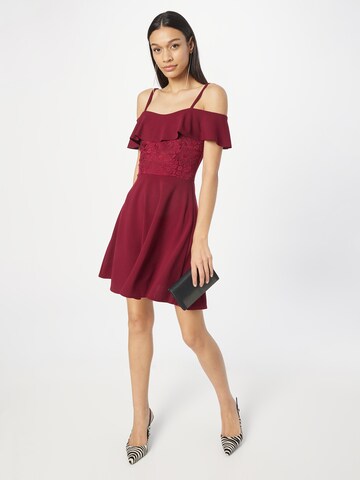 Robe de cocktail 'BENEDETTA' WAL G. en rouge