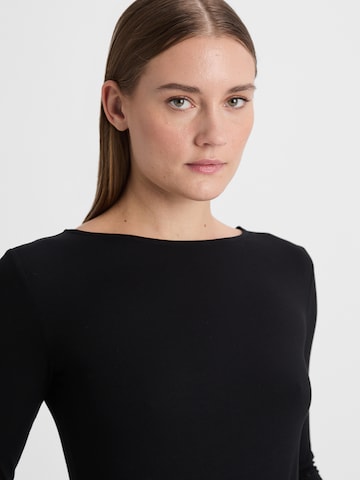 Guido Maria Kretschmer Women Tričko 'Janne' – černá