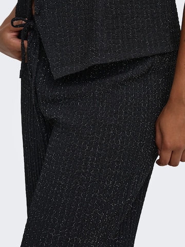 ONLY Carmakoma Wide leg Pants 'CARMILLA' in Black