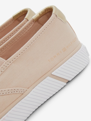 Scarpa slip-on di TOMMY HILFIGER in beige