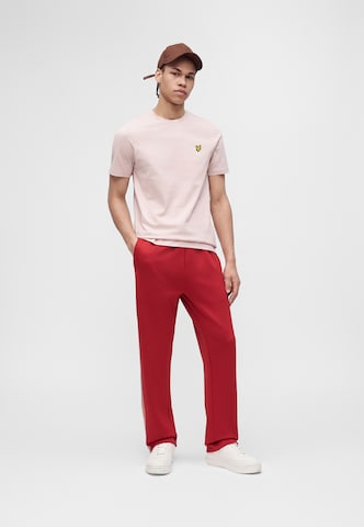 Lyle & Scott Regular Trousers in Red