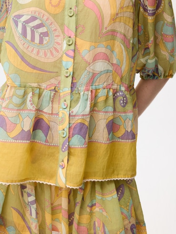 adl Blouse in Blauw