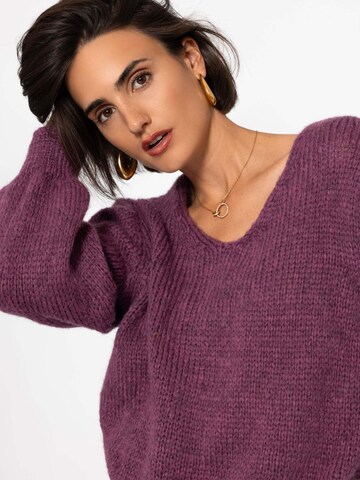 SASSYCLASSY Oversized Sweater in Purple
