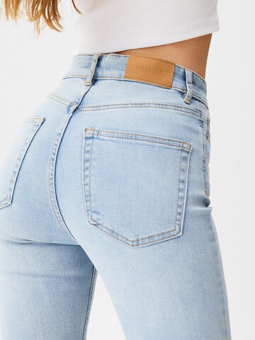 Skinny Jeans de la Pull&Bear pe albastru