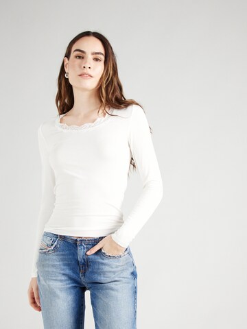 T-shirt 'ROSI' VERO MODA en blanc : devant