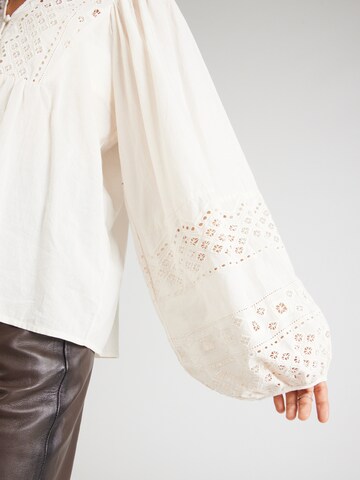 VILA Blus i beige