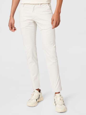 s.Oliver - Slimfit Pantalón chino 'Austin' en blanco: frente