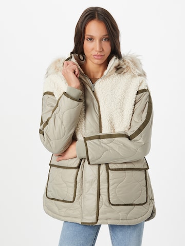 River Island - Chaqueta de entretiempo en verde: frente