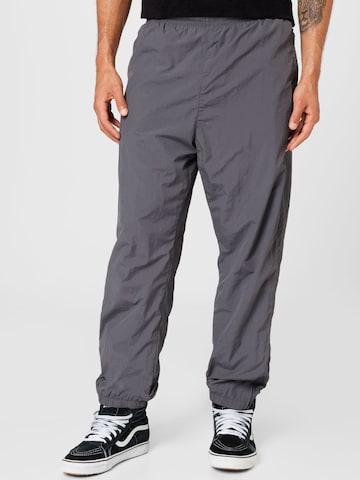 Tapered Pantaloni di Urban Classics in grigio: frontale