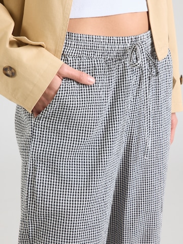 Barrel Pantaloni 'JXZOE' di JJXX in nero