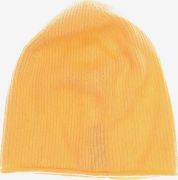 HERZENSANGELEGENHEIT Hat & Cap in One size in Orange: front