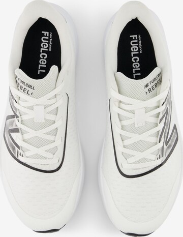 Chaussure de sport 'Rebel v3' new balance en blanc