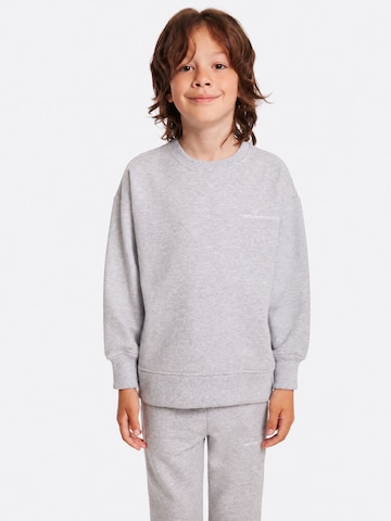 GrimelangeOdjeća za vježbanje 'GRIMELANGE Rundhals-Sweatshirt-Hosen-Set' - siva boja