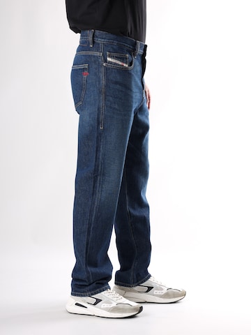 DIESEL Regular Jeans 'D-Viker 09C03'‌‌ in Blau