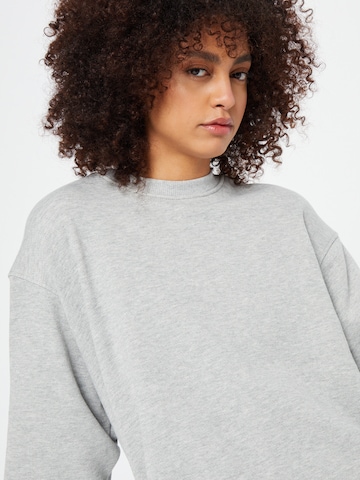 Cotton On Sweatshirt in Grey