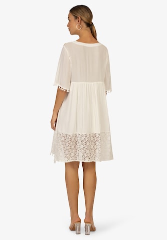 mint & mia Letnia sukienka w kolorze biały