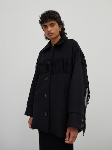 EDITED Between-Season Jacket 'Pina' in Black: front