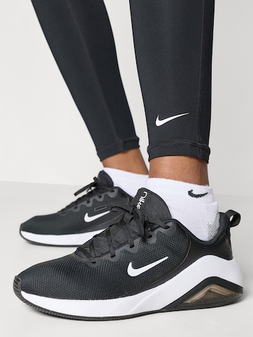NIKE Skinny Workout Pants '365' in Black