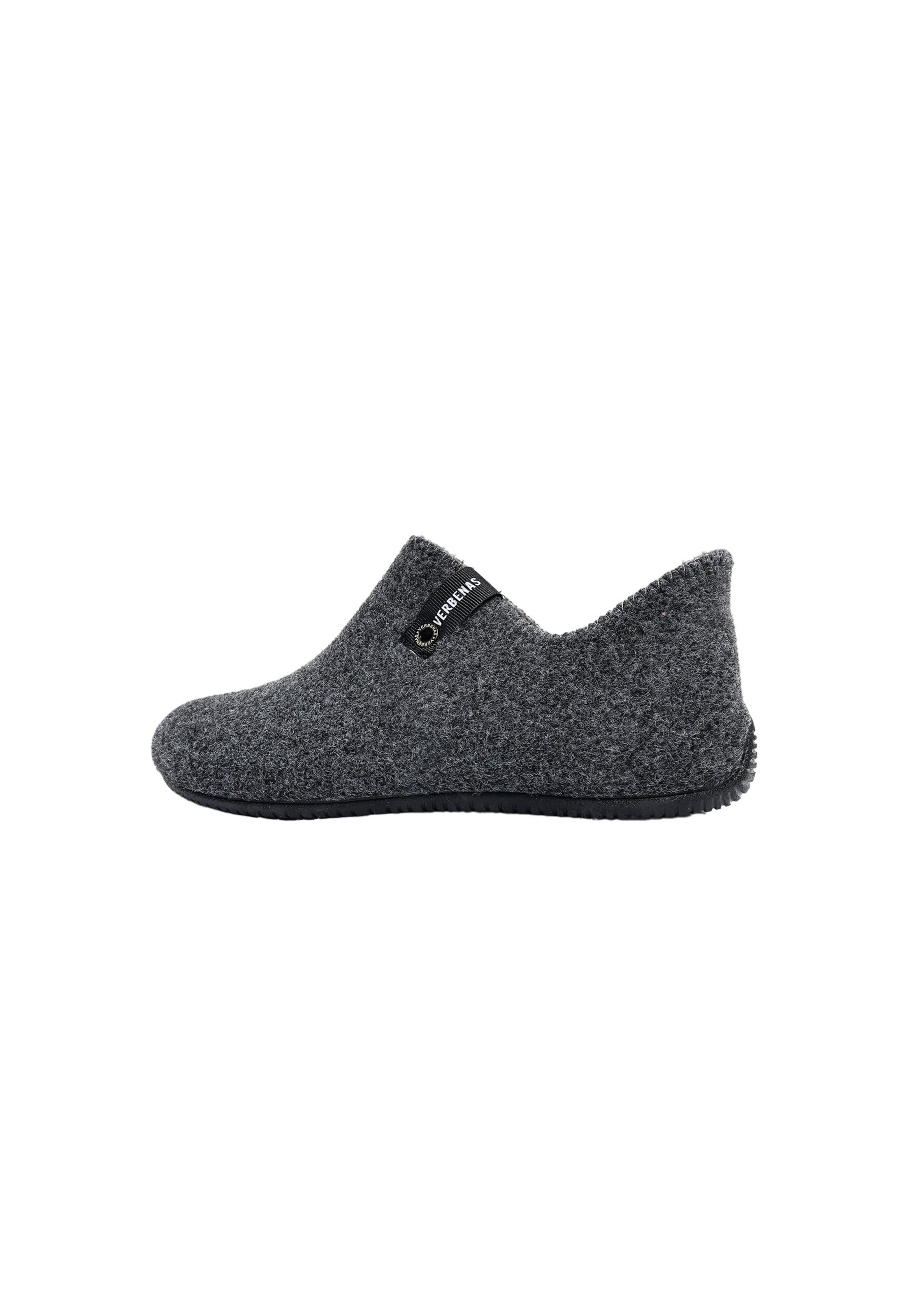 Pantoufle 'YOI PICOS' VERBENAS en gris : devant