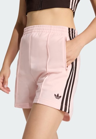 ADIDAS ORIGINALS Свободный крой Штаны 'Firebird Classic' в Ярко-розовый