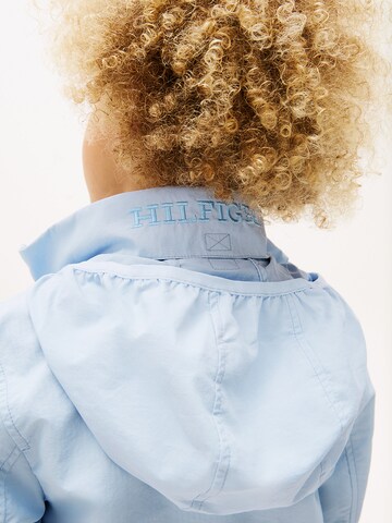 TOMMY HILFIGER Tussenjas 'Essential' in Blauw