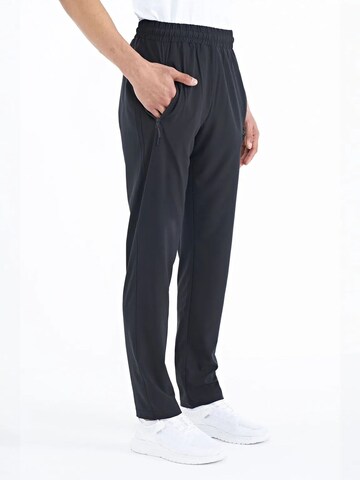 Tommy Life Regular Sportbroek in Zwart