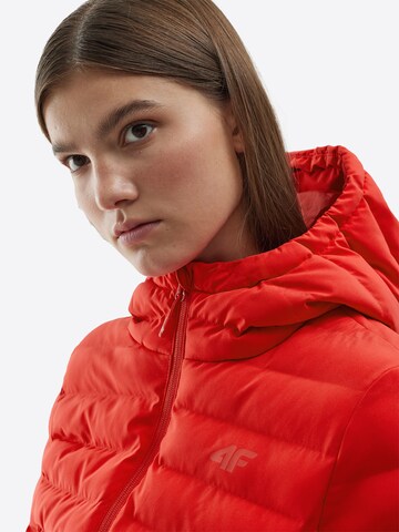 4F Winterjacke in Rot