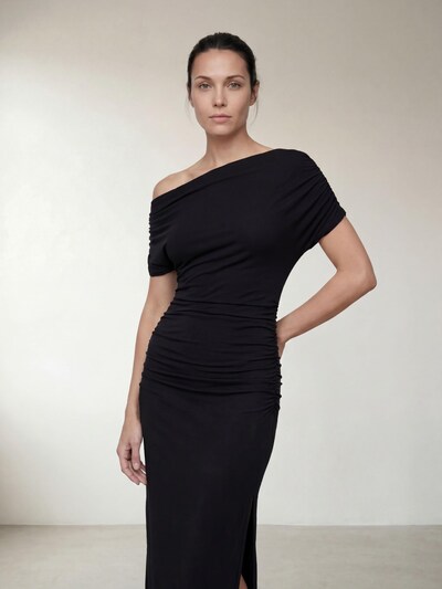 34 dydžio Suknelė 'The Caroline Dress' iš ARMIE, spalva – juoda, Prekių apžvalga