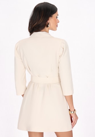 faina Φόρεμα 'Fashion Look' σε λευκό