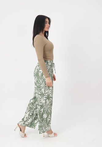 Wide leg Pantaloni di Elara in verde