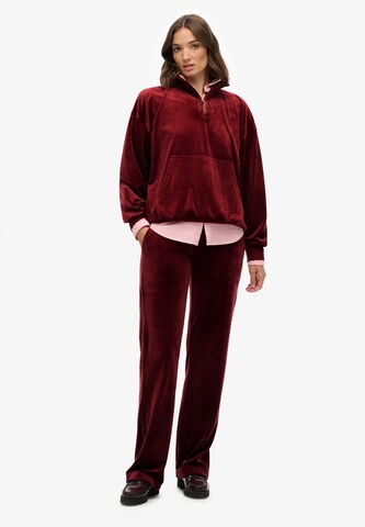 Sweat-shirt 'Country Club' Superdry en rouge
