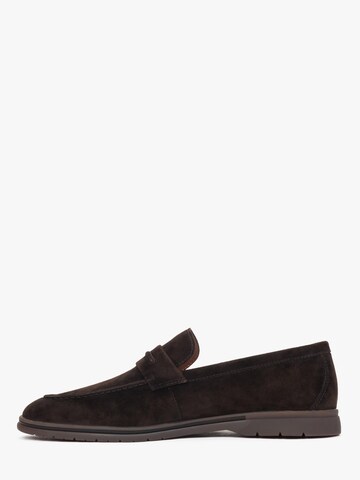 Estro Mocassins in Bruin
