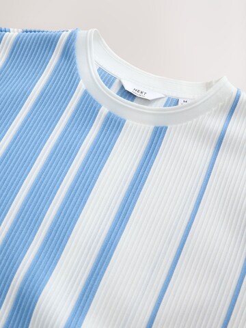 T-Shirt Next en bleu