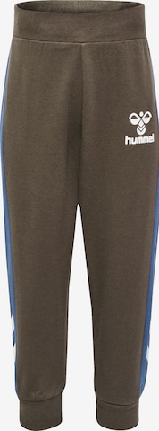 Effilé Pantalon Hummel en marron : devant