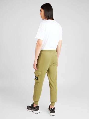 Effilé Pantalon Calvin Klein Jeans en vert