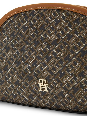 TOMMY HILFIGER Laundry Bag in Brown