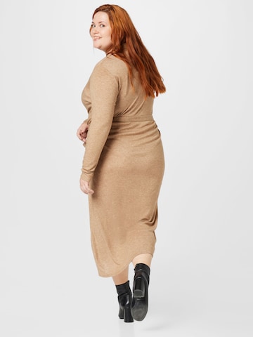 Calvin Klein Curve - Vestido de punto en beige