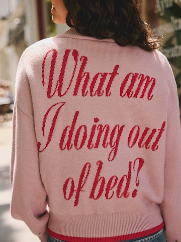 Geacă tricotată de la Rockett St George pe roz