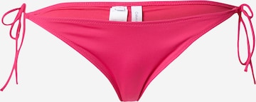 Slip costum de baie 'One' de la Calvin Klein Swimwear pe roz: față