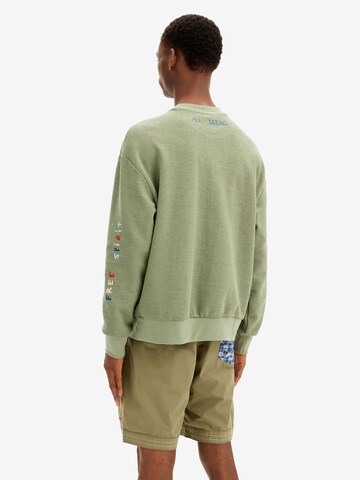 Desigual - Sweatshirt em verde